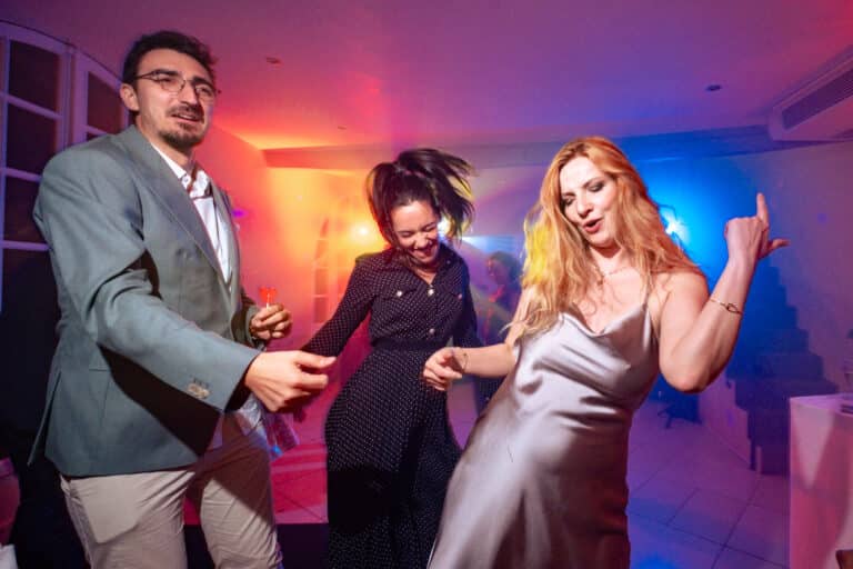 photographie et ia Claire et Jocelyn LossyRaw Neurapixv